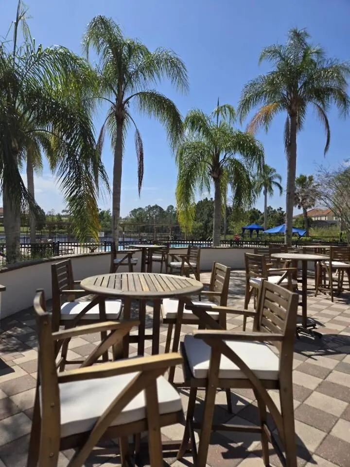 Spacious, Modern, Chic And New Davenport 0*,  United States